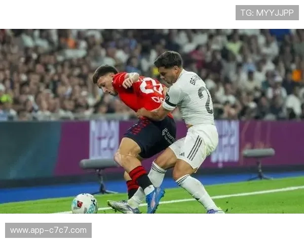 阿隆索的442革新：姆巴佩缺阵激活全新进攻体系